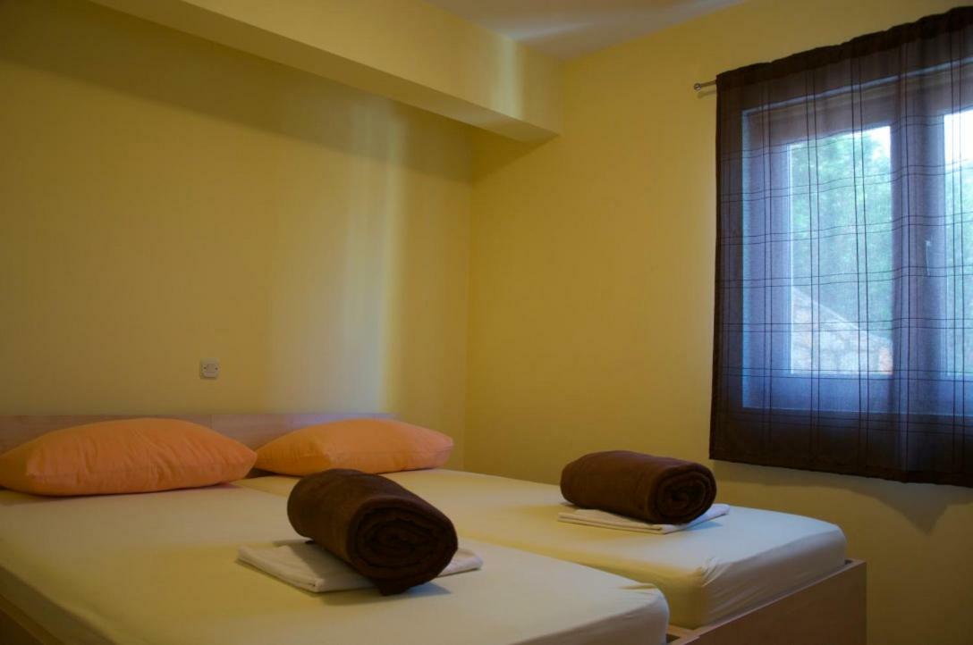 Apartment Viveniti Klenovica Esterno foto