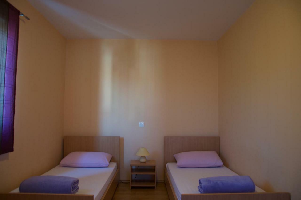 Apartment Viveniti Klenovica Esterno foto