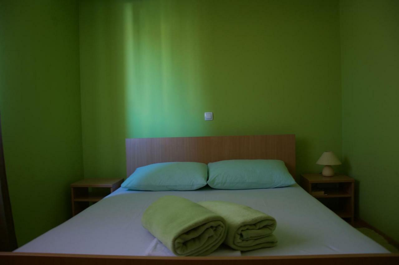 Apartment Viveniti Klenovica Esterno foto